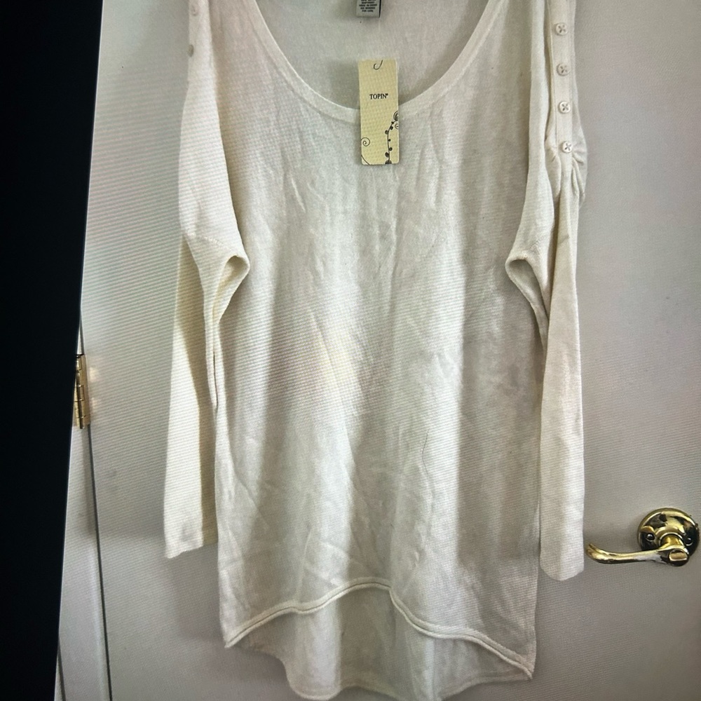 Women’s Blouse